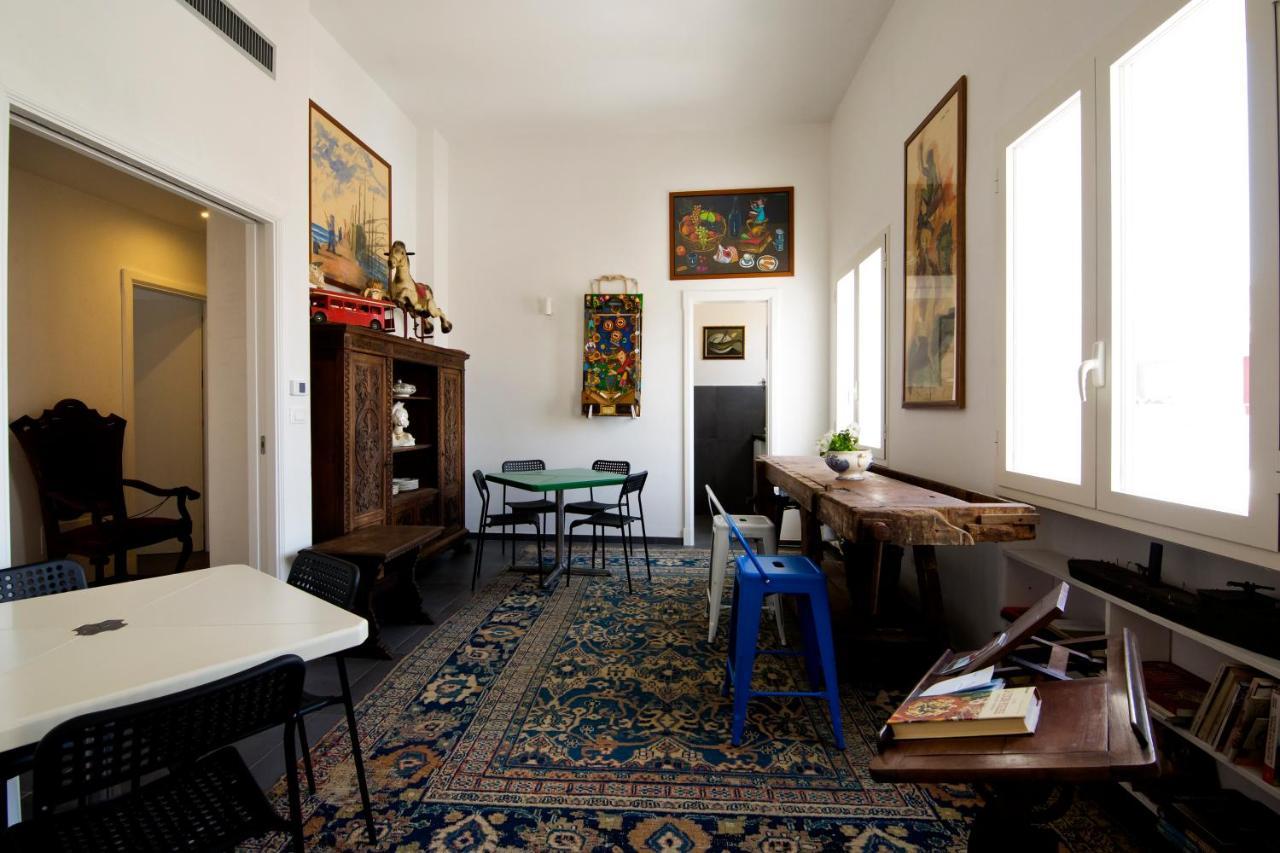 אוג'אנו לה קייזה Bric A Brac Eclectic Rooms מראה חיצוני תמונה